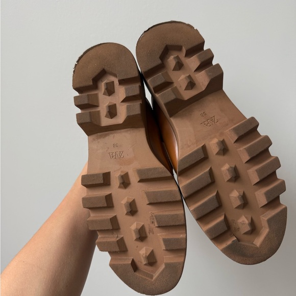 Zara Women Tan Leather Slip-On Loafers - Picture 6 of 6